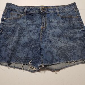 Arizona Jean shorts size 13